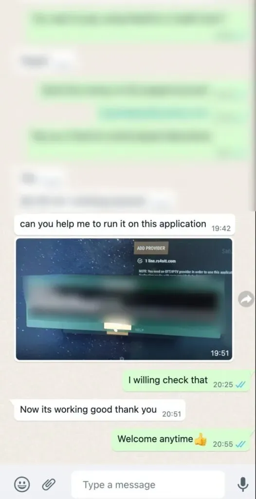 WhatsApp chat with an IPTV SMART customer confirming the service works (1/7)